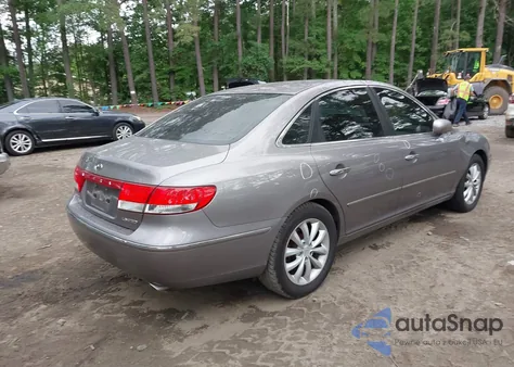 2006 Hyundai Azera Limited/Se z USA, uszkodzony, nr VIN KMHFC46F56A089678